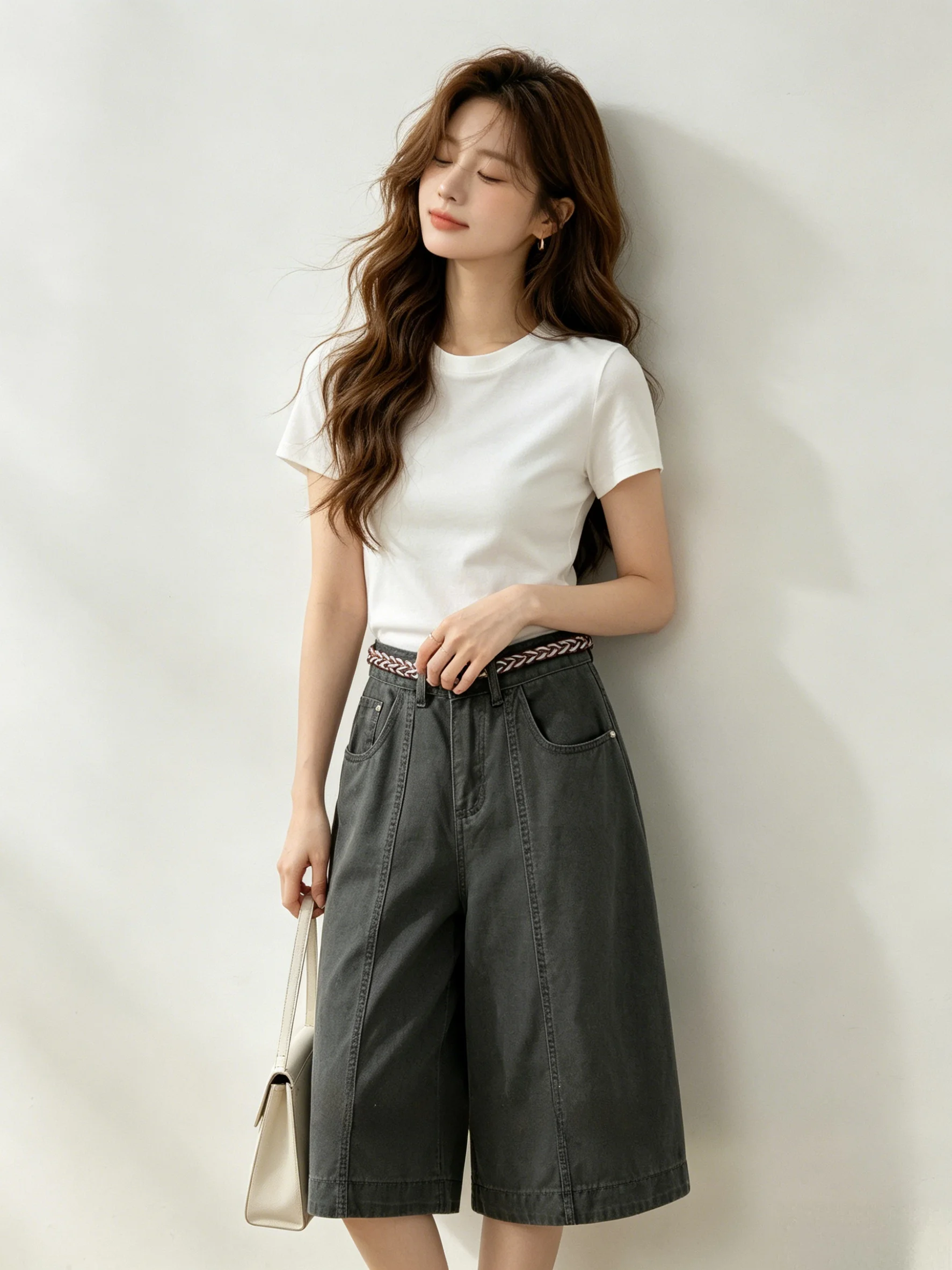 Korean Style High Waist Wide Leg Soft Denim Pants Summer New Loose Slimming Seven-Foot Length with Belt Anti-Aging Women's Jeans
Korean Style High Waist Wide Leg Soft Denim Pants Summer New Loose Slimming Seven-Foot Length with Belt Anti-Aging Women's Jeans