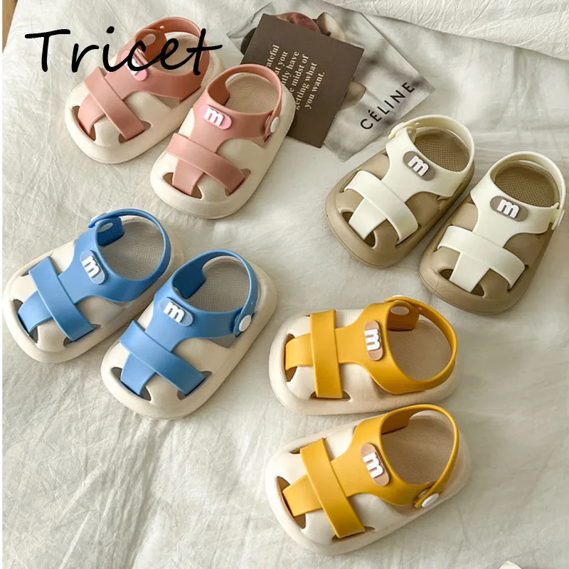 Baby Boys Girls Sandals Summer Solid Two Ways Kids Sandals Waterproof Closed Toe Non Slip Soft Children Beach Shoes
Baby Boys Girls Sandals Summer Solid Two Ways Kids Sandals Waterproof Closed Toe Non Slip Soft Children Beach Shoes