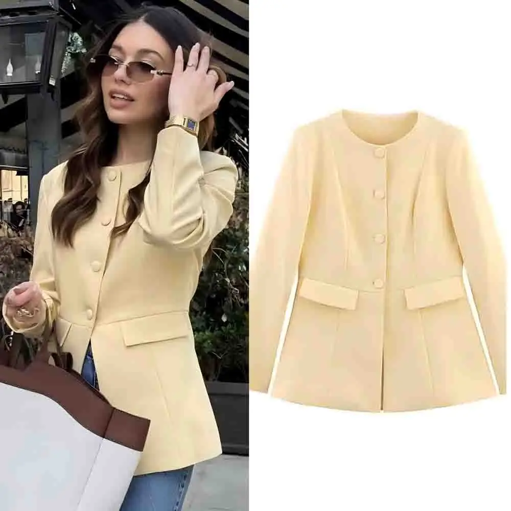 Women's 2025 new fashion flap decoration slim round neck single breasted suit coat retro long sleeved women's coat chic top
Women's 2025 new fashion flap decoration slim round neck single breasted suit coat retro long sleeved women's coat chic top