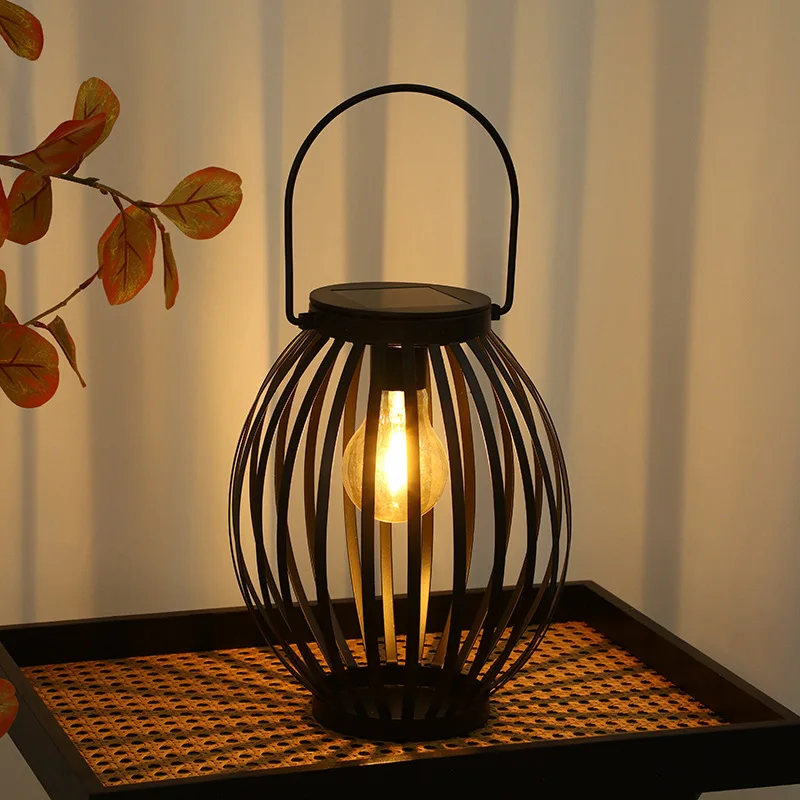 Solar wrought iron lamp Outdoor garden lamp Garden Rattan floor Portable
Solar wrought iron lamp Outdoor garden lamp Garden Rattan floor Portable