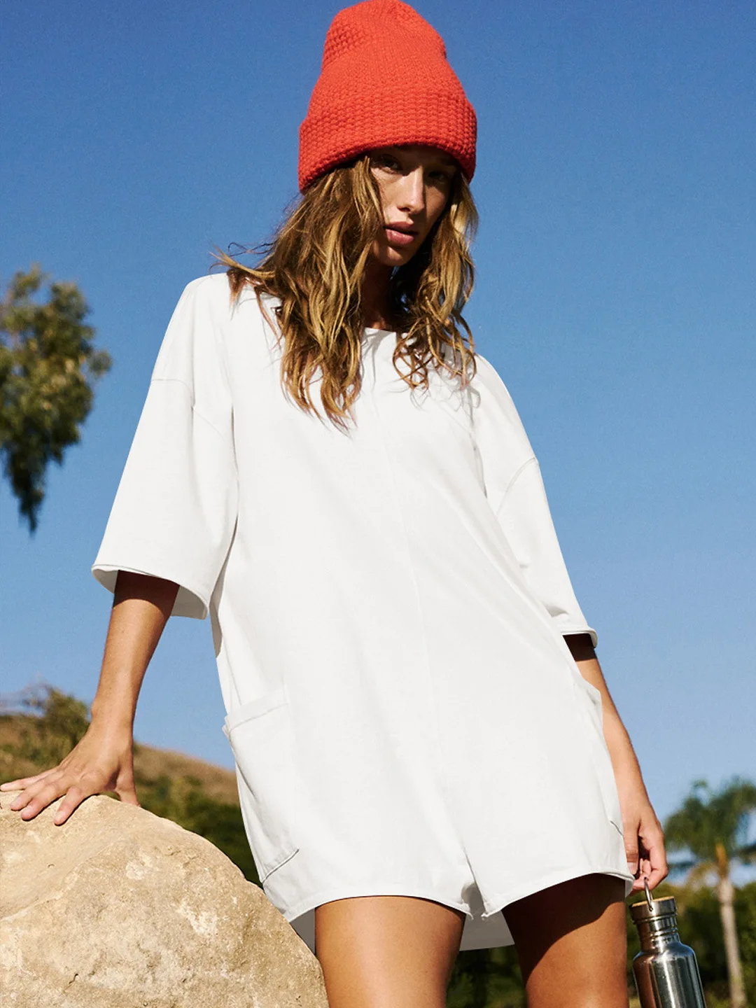 European and American Women's Summer Women's Short Sleeved Backless V-Neck Loose Casual Pocket Jumpsuit
European and American Women's Summer Women's Short Sleeved Backless V-Neck Loose Casual Pocket Jumpsuit