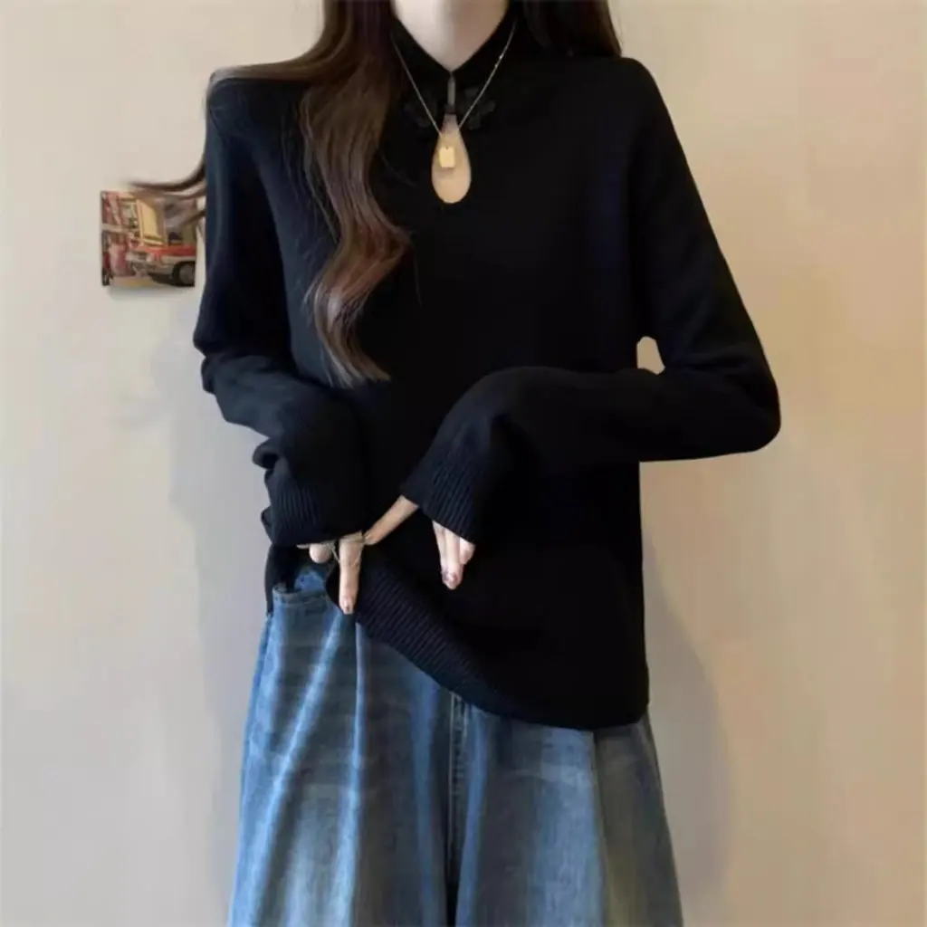 Women's One-piece Velvet Fleece-Lined Thickened Buckle Sweater National Style Knitted Warm Top for Autumn And Winter
Women's One-piece Velvet Fleece-Lined Thickened Buckle Sweater National Style Knitted Warm Top for Autumn And Winter