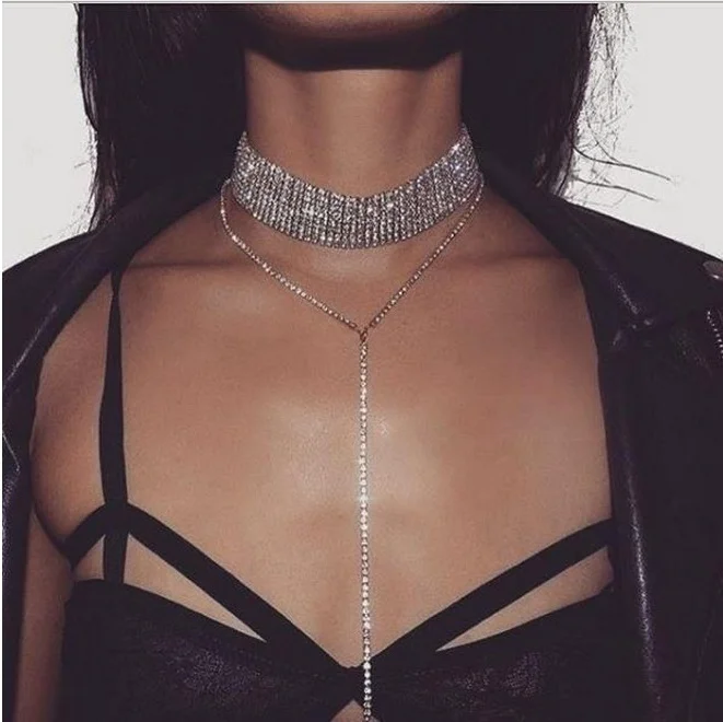 Womens T Logan Clavicle Necklaces Crystal Choker Necklace Rhinestone Pendant Jewelry Collar Vintage Fashion Pendant Chain
Womens T Logan Clavicle Necklaces Crystal Choker Necklace Rhinestone Pendant Jewelry Collar Vintage Fashion Pendant Chain