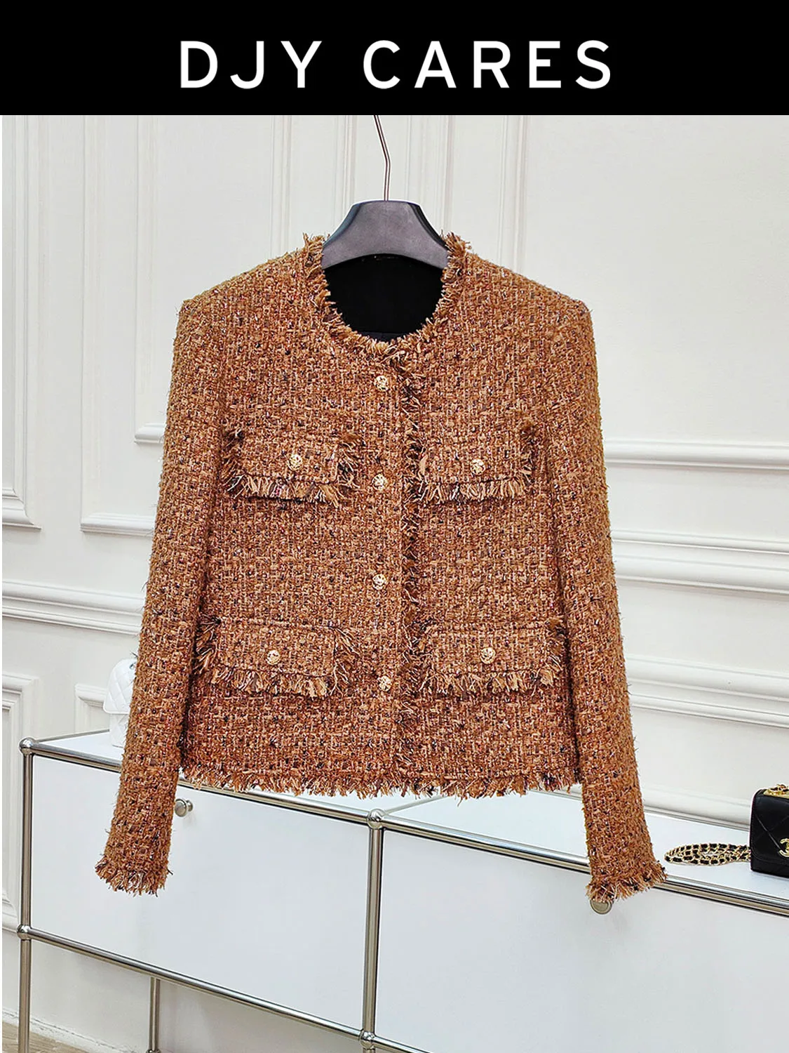 New Thick and warm modern brown jacket with coarse woolen fabric big size
New Thick and warm modern brown jacket with coarse woolen fabric big size