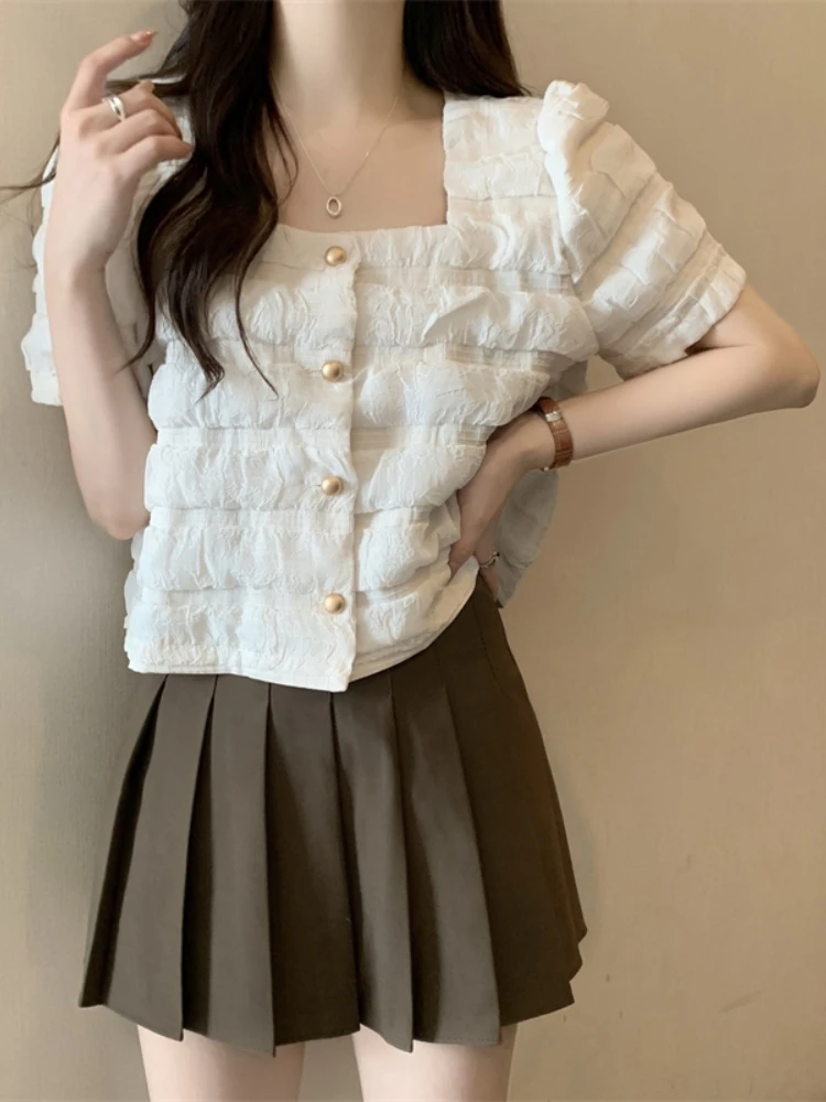 Slimming Checkered Bubble Sleeve Square Collar Summer Top for Women Korean Style Casual Wear Polyester Fabric Short Length
Slimming Checkered Bubble Sleeve Square Collar Summer Top for Women Korean Style Casual Wear Polyester Fabric Short Length