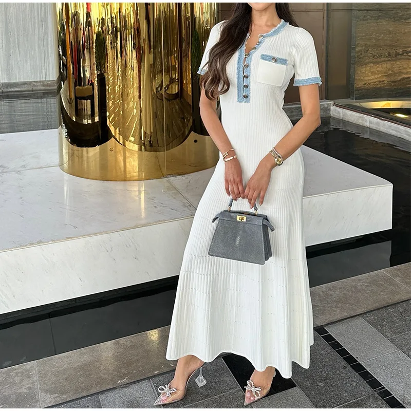 Knitted Denim Spliced Long Dress, Fashionable Short Sleeve Ribbed Commuting Elegant Dress
Knitted Denim Spliced Long Dress, Fashionable Short Sleeve Ribbed Commuting Elegant Dress