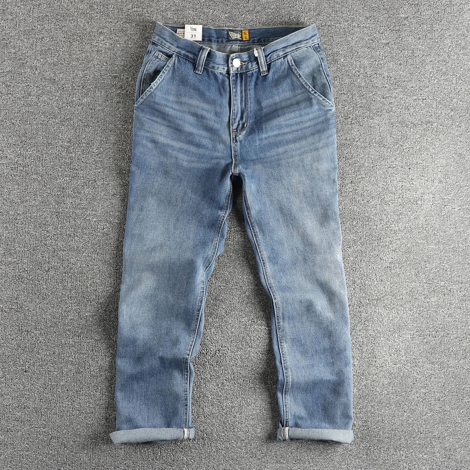 Retro Washed Distressed Jeans Men's Loose Straight Leg Youthful Long Trousers Wear Resistant Straight Tube Jeans for Teens
Retro Washed Distressed Jeans Men's Loose Straight Leg Youthful Long Trousers Wear Resistant Straight Tube Jeans for Teens