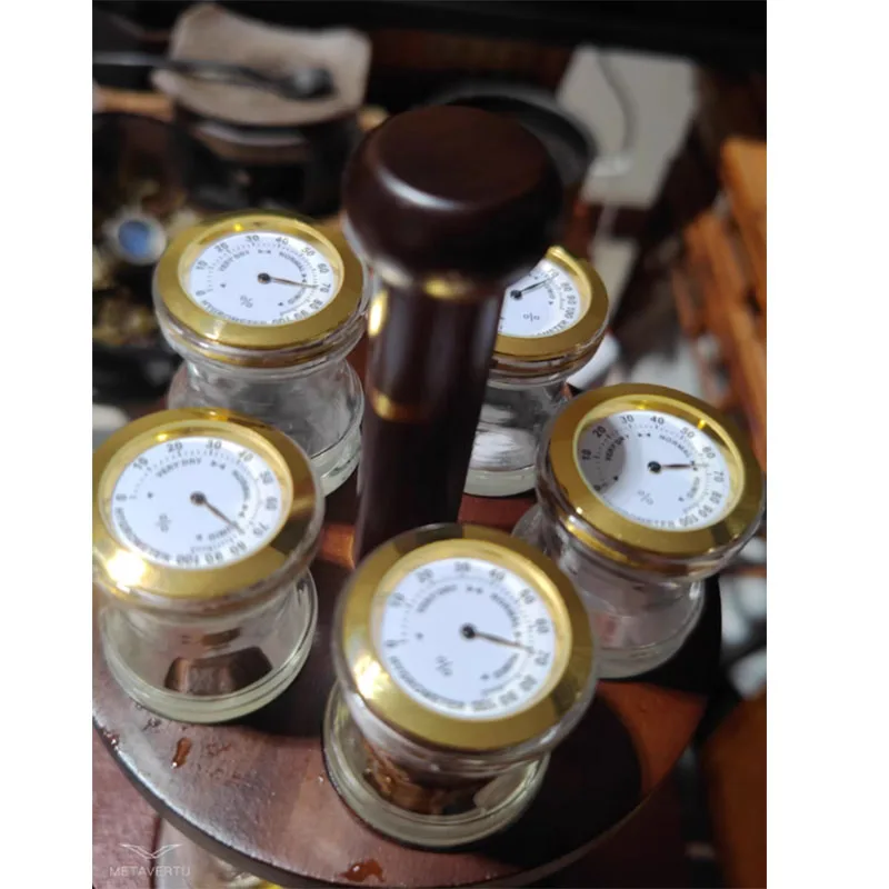 Cigar Care Incense Tube Sealed Moisturizing DYI Flavored Cigar North American Black Walnut Frame
Cigar Care Incense Tube Sealed Moisturizing DYI Flavored Cigar North American Black Walnut Frame