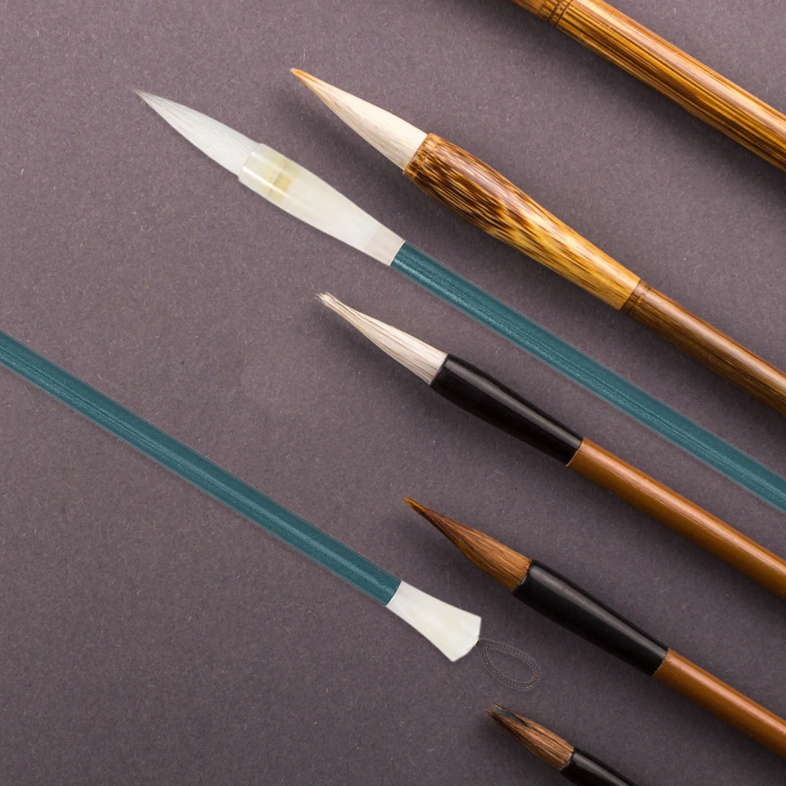 Chinese Calligraphy Brush Soft Resilient Bristles for Writing Drawing Watercolor Ink Painting Kanji Sumi Art Tool Professional
Chinese Calligraphy Brush Soft Resilient Bristles for Writing Drawing Watercolor Ink Painting Kanji Sumi Art Tool Professional