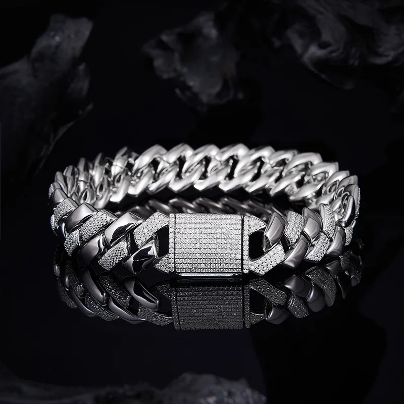 Hip Hop Cuban Bracelet for Men S925 Sterling Silver with Real Moissanite 18K White Gold Plated Party Bracelet Waterproof Jewelry
Hip Hop Cuban Bracelet for Men S925 Sterling Silver with Real Moissanite 18K White Gold Plated Party Bracelet Waterproof Jewelry