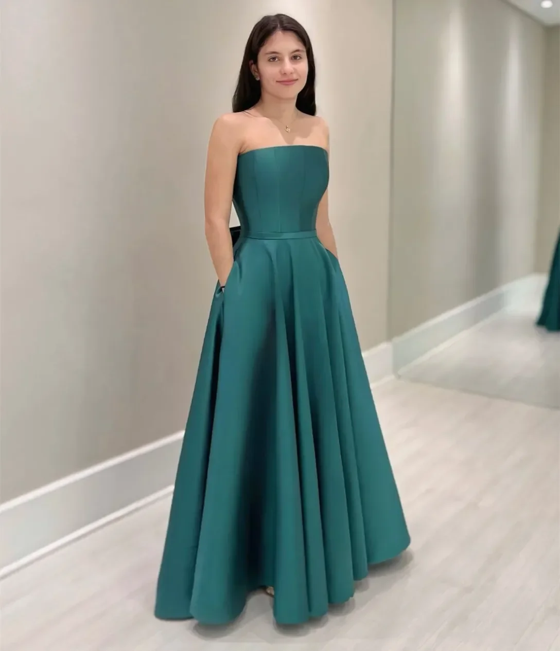 Customized Elegant Long Green Satin Prom Dresses with Bow A-Line Strapless Floor Length Evening Fashion Party Dresses for Women
Customized Elegant Long Green Satin Prom Dresses with Bow A-Line Strapless Floor Length Evening Fashion Party Dresses for Women