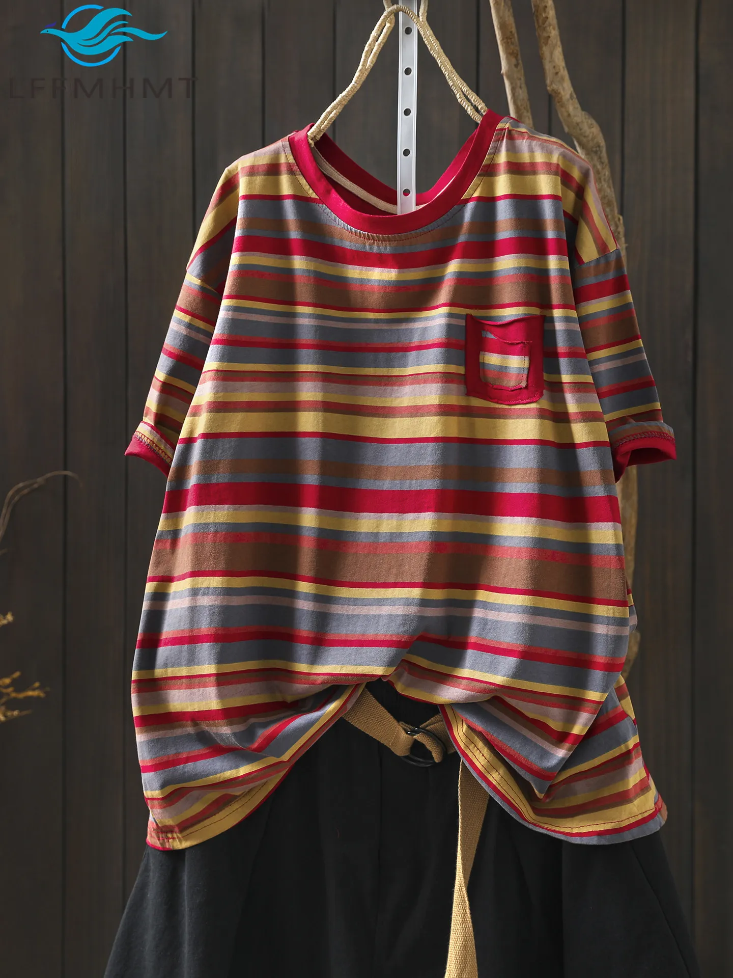 Summer Fashion Women's Vintage T-shirt Green Striped Retro Stylish Loose Casual Round Neck Short-sleeve Pullover Tops Tees
Summer Fashion Women's Vintage T-shirt Green Striped Retro Stylish Loose Casual Round Neck Short-sleeve Pullover Tops Tees