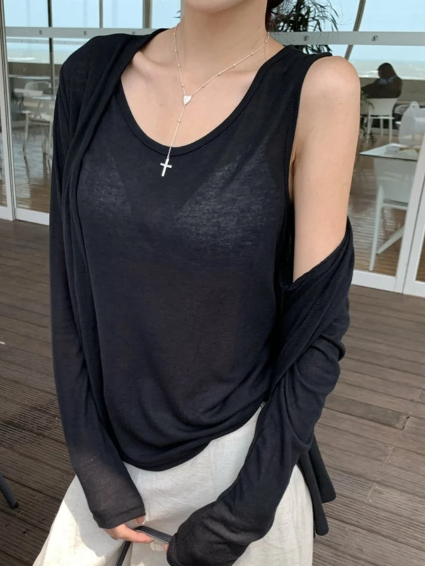 Alien Kitty Minimalist Women Solid Coats Sunscreen Chic Slim Daily Tank Tops 2025 Summer Gentle Casual Soft All Match New
Alien Kitty Minimalist Women Solid Coats Sunscreen Chic Slim Daily Tank Tops 2025 Summer Gentle Casual Soft All Match New