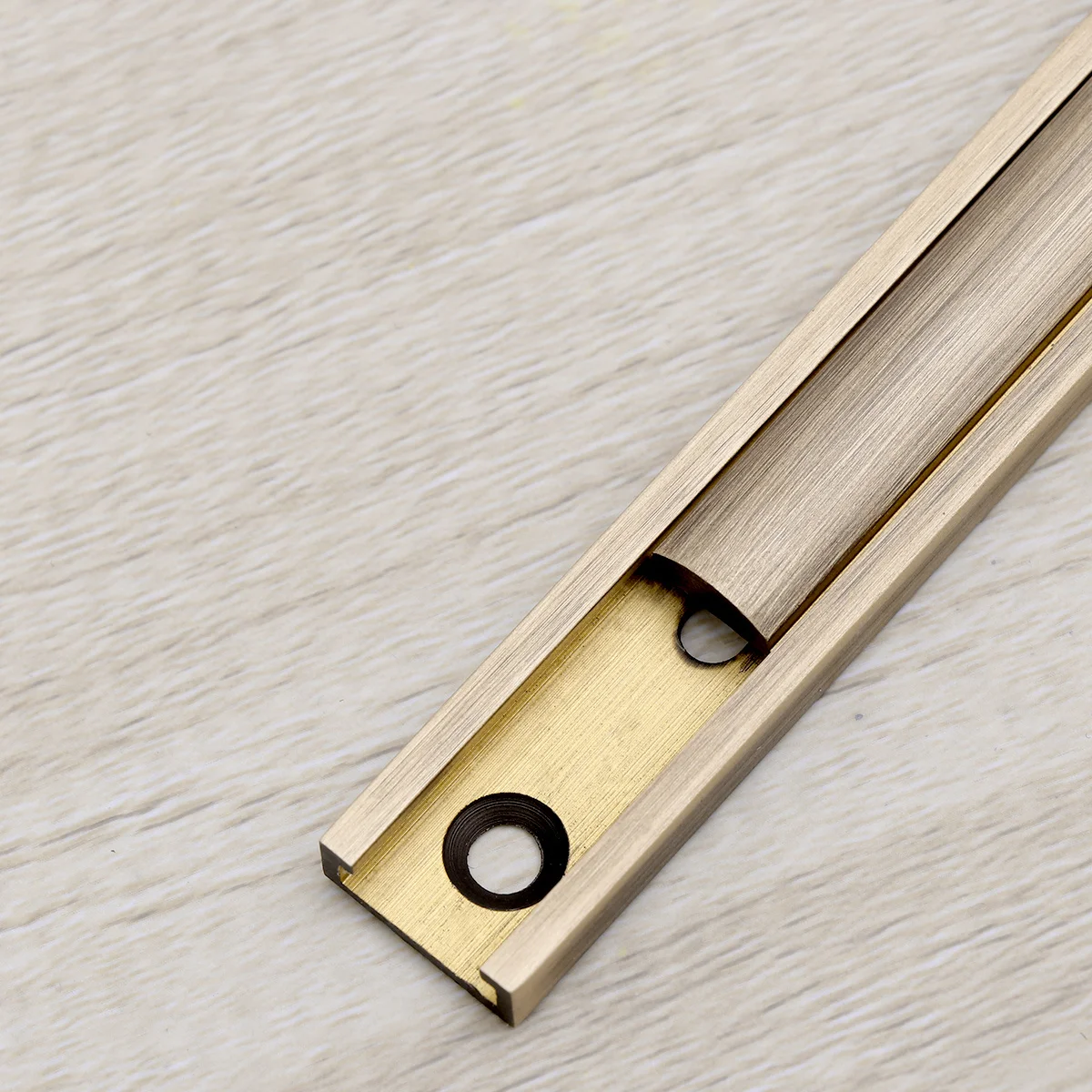 Copper Safety Door Bolts Latch 4 Inch Matte Finish Flush Mount For Home Office Furniture Fire Door Hardware
Copper Safety Door Bolts Latch 4 Inch Matte Finish Flush Mount For Home Office Furniture Fire Door Hardware