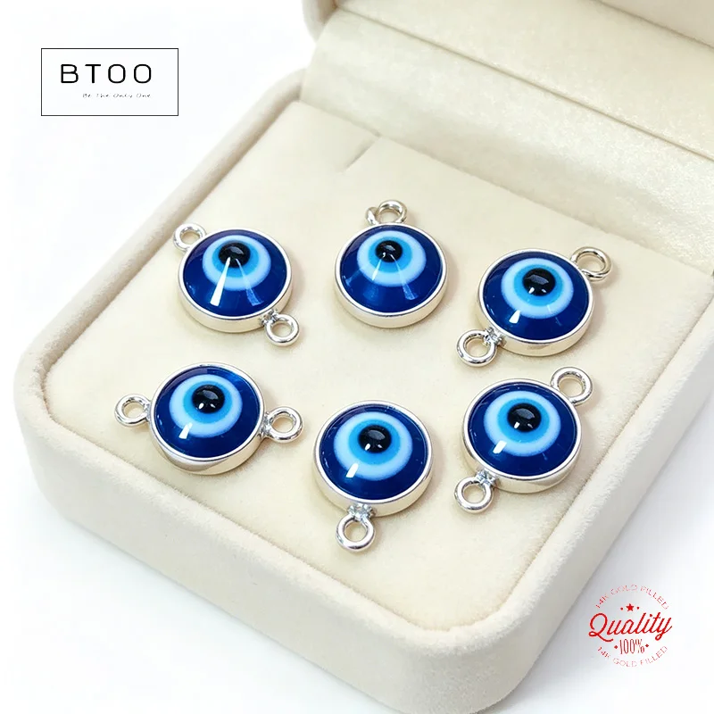 925 Sterling Silver 6mm Blue Eye Charm Pendant / Connector Evil Eye Charm For Necklace DIY Jewelry Accessory
925 Sterling Silver 6mm Blue Eye Charm Pendant / Connector Evil Eye Charm For Necklace DIY Jewelry Accessory