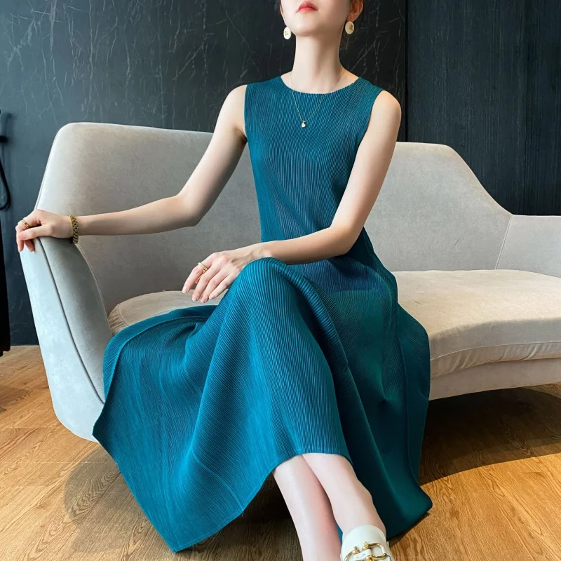 Summer Miyake Pleated Temperament Commute Fashion All-Match Looks Beautiful Preferred Casual Dress 8528
Summer Miyake Pleated Temperament Commute Fashion All-Match Looks Beautiful Preferred Casual Dress 8528