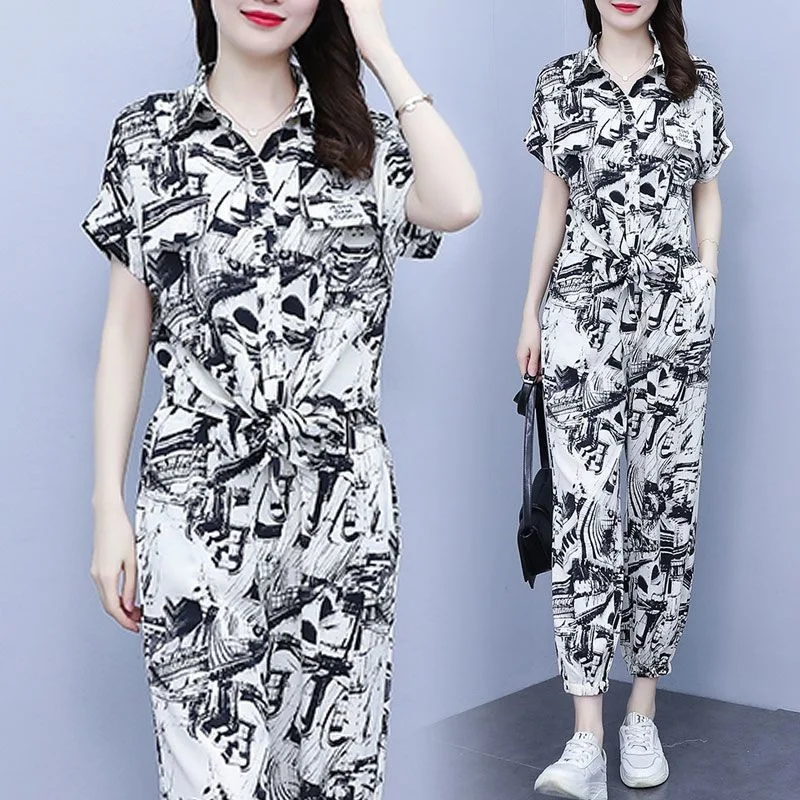 Women's Fashion Casual Sports Suit 2025 Spring Summer New Ink Print Shirt Short Sleeve Tops Pants Plus Size Clothing 2 Piece Set 
Women's Fashion Casual Sports Suit 2025 Spring Summer New Ink Print Shirt Short Sleeve Tops Pants Plus Size Clothing 2 Piece Set