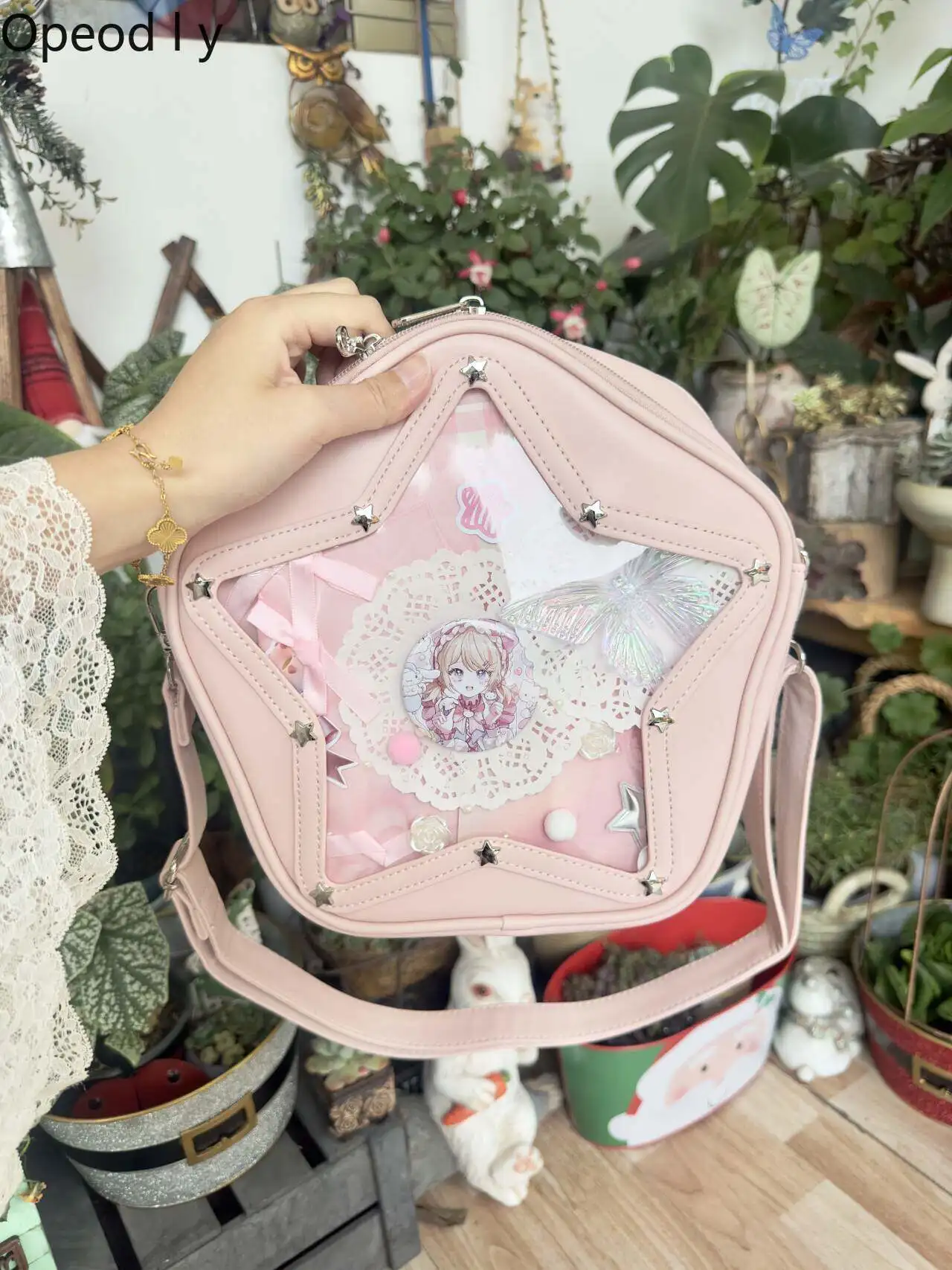 Japanese original sweet girl Lolita pentagram pain bag two-dimensional cute baby bag student commuter leisure messenger bag
Japanese original sweet girl Lolita pentagram pain bag two-dimensional cute baby bag student commuter leisure messenger bag