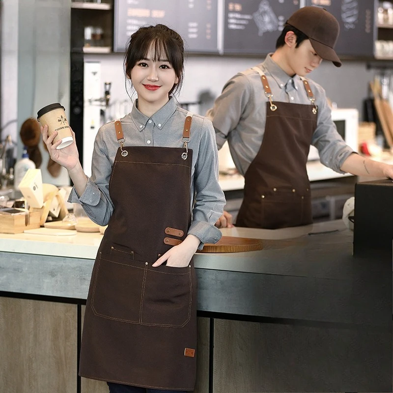 Новый тип индивидуальной рабочей одежды для общественного питания с холщовыми фартуками, водонепроницаемыми, маслостойкими и устойчивыми к пятнам.
Новый тип индивидуальной рабочей одежды для общественного питания с холщовыми фартуками, водонепроницаемыми, маслостойкими и устойчивыми к пятнам.