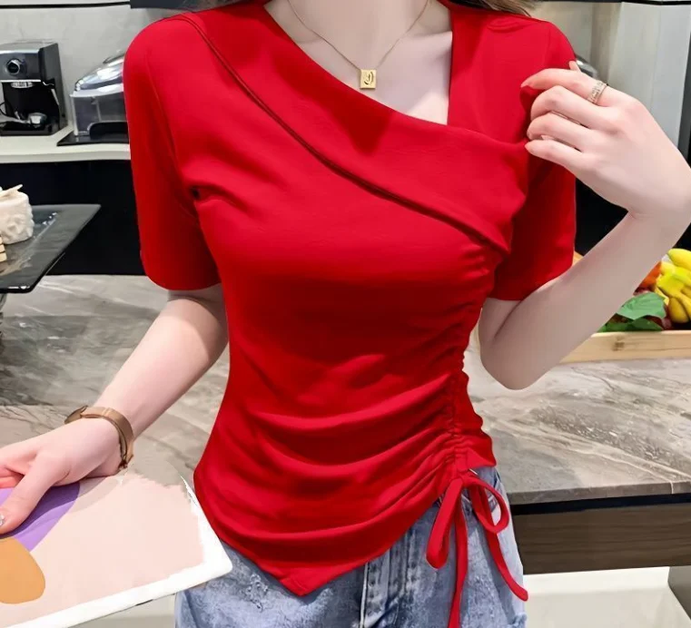 Pure Desire Chic V-Neck Short Sleeved T-Shirt Women's Summer New Item Irregular Drawstring Design Feeling Slim Fit Short Top
Pure Desire Chic V-Neck Short Sleeved T-Shirt Women's Summer New Item Irregular Drawstring Design Feeling Slim Fit Short Top