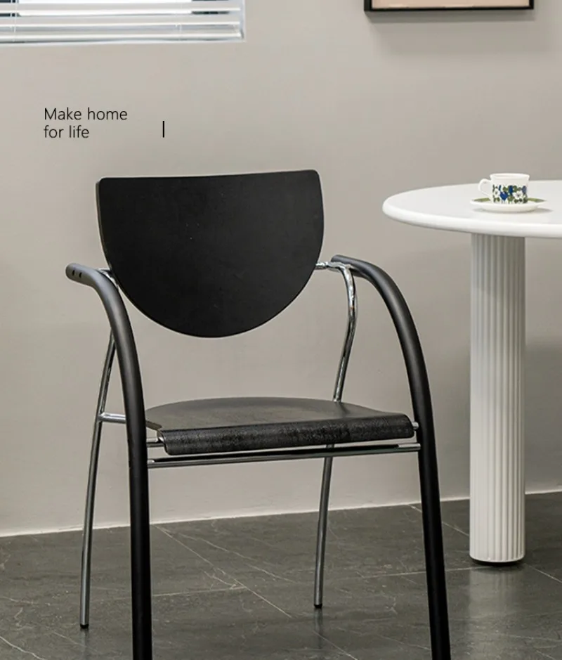 Nordic Designer Dining Chair Home Modern Simple Iron Makeup Chair Backrest Coffee Shop Negotiating Chair
Nordic Designer Dining Chair Home Modern Simple Iron Makeup Chair Backrest Coffee Shop Negotiating Chair