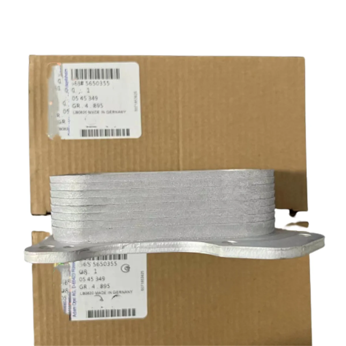 Масляный радиатор двигателя для Opel / Vauxhall OEM 55193743 5650358 0650034 5650366 0650035 0650241 5650355
Масляный радиатор двигателя для Opel / Vauxhall OEM 55193743 5650358 0650034 5650366 0650035 0650241 5650355