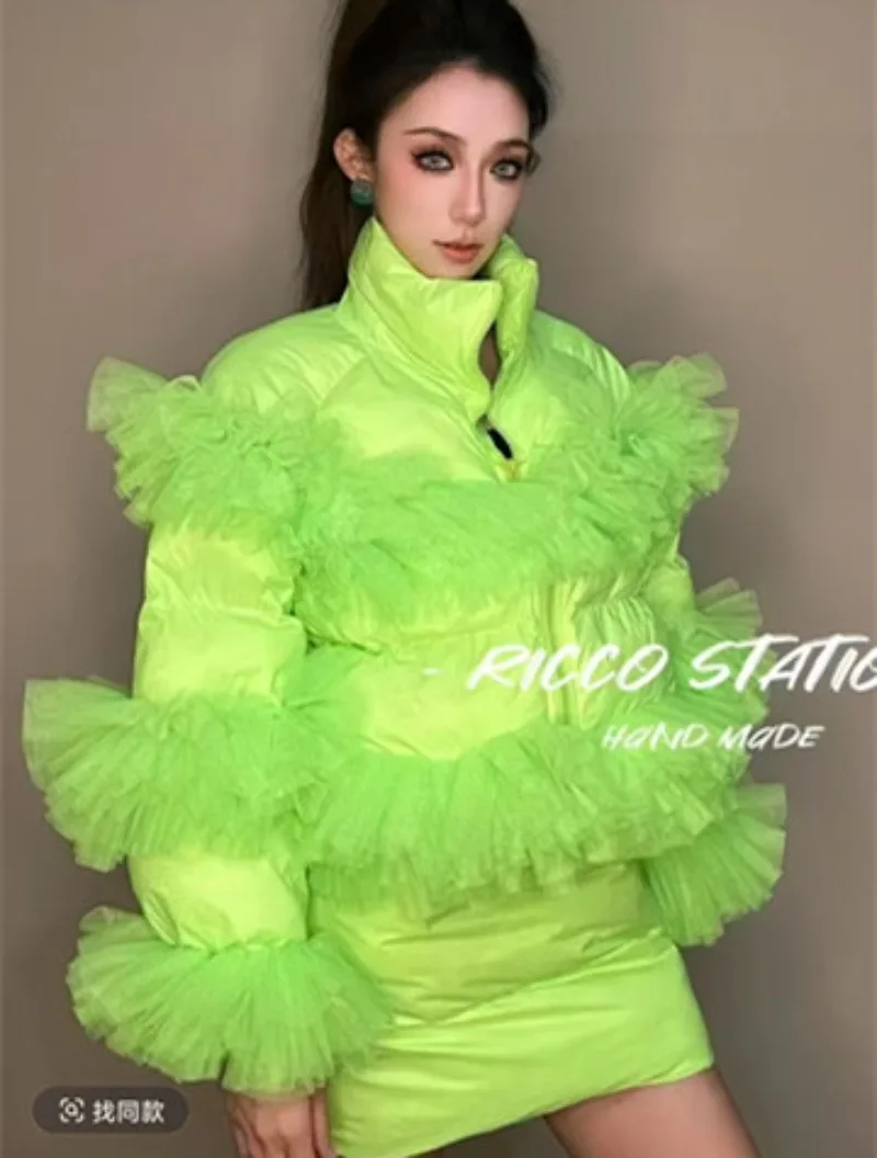 Winter Woman Mesh Spliced Ruffles Cotton Padded Down Coat Stand Collar Gauze Pleated Cotton Quilted Jacket Parkas Cardigan Tops
Winter Woman Mesh Spliced Ruffles Cotton Padded Down Coat Stand Collar Gauze Pleated Cotton Quilted Jacket Parkas Cardigan Tops