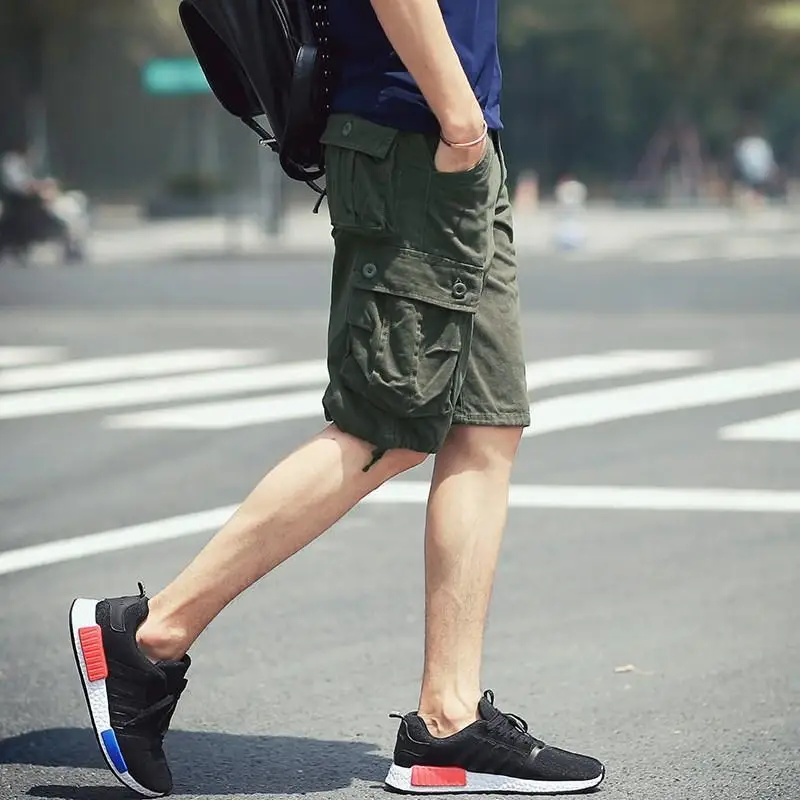 Men's Casual Summer Cargo Shorts Plus Size Loose Fit Knee-Length for Beach Sports Korean Style Fashion
Men's Casual Summer Cargo Shorts Plus Size Loose Fit Knee-Length for Beach Sports Korean Style Fashion