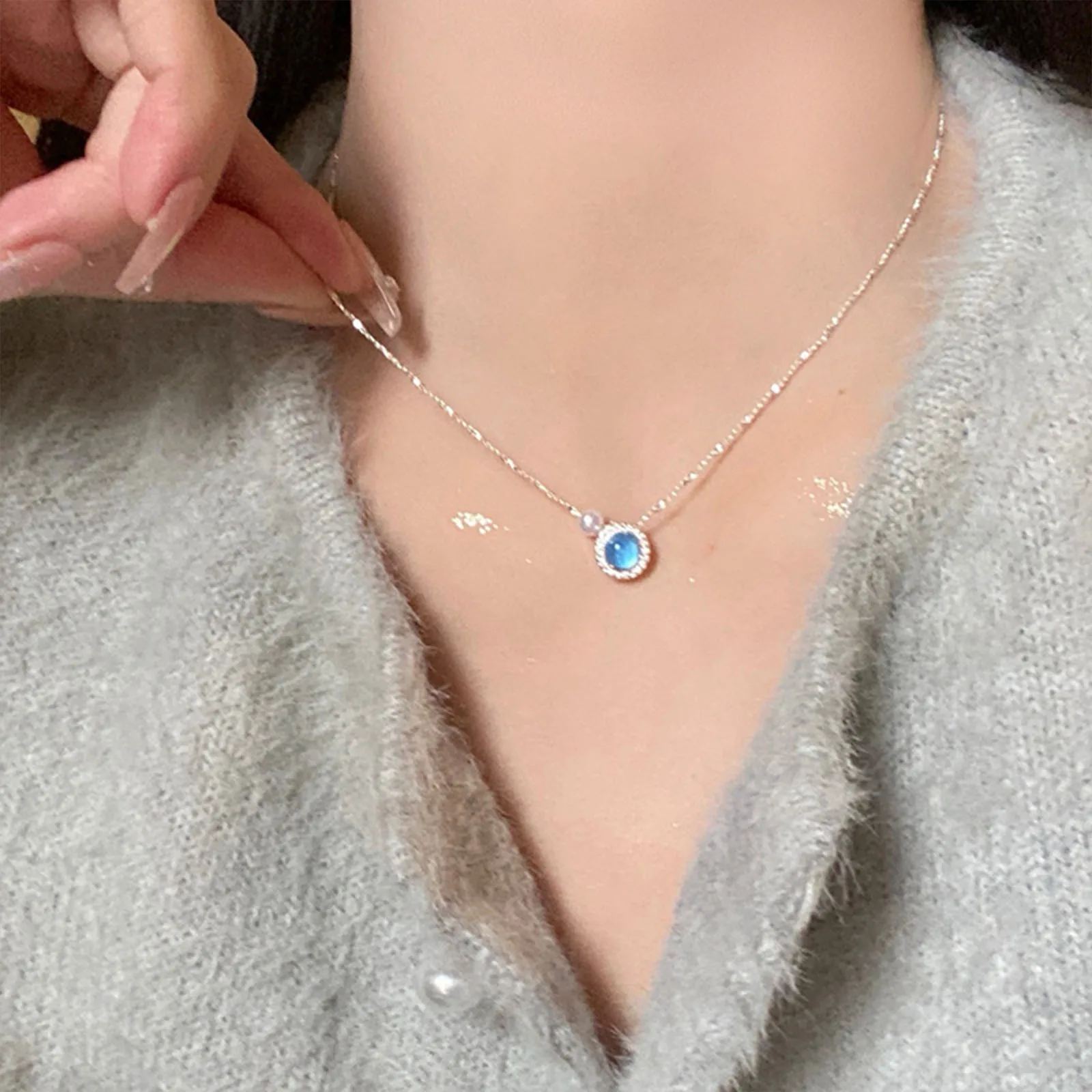 S925 Sterling Silver Blue Butterfly Necklace for Women Non-Fading Daily Versatile High-End Lightweight Clavicle Chain
S925 Sterling Silver Blue Butterfly Necklace for Women Non-Fading Daily Versatile High-End Lightweight Clavicle Chain