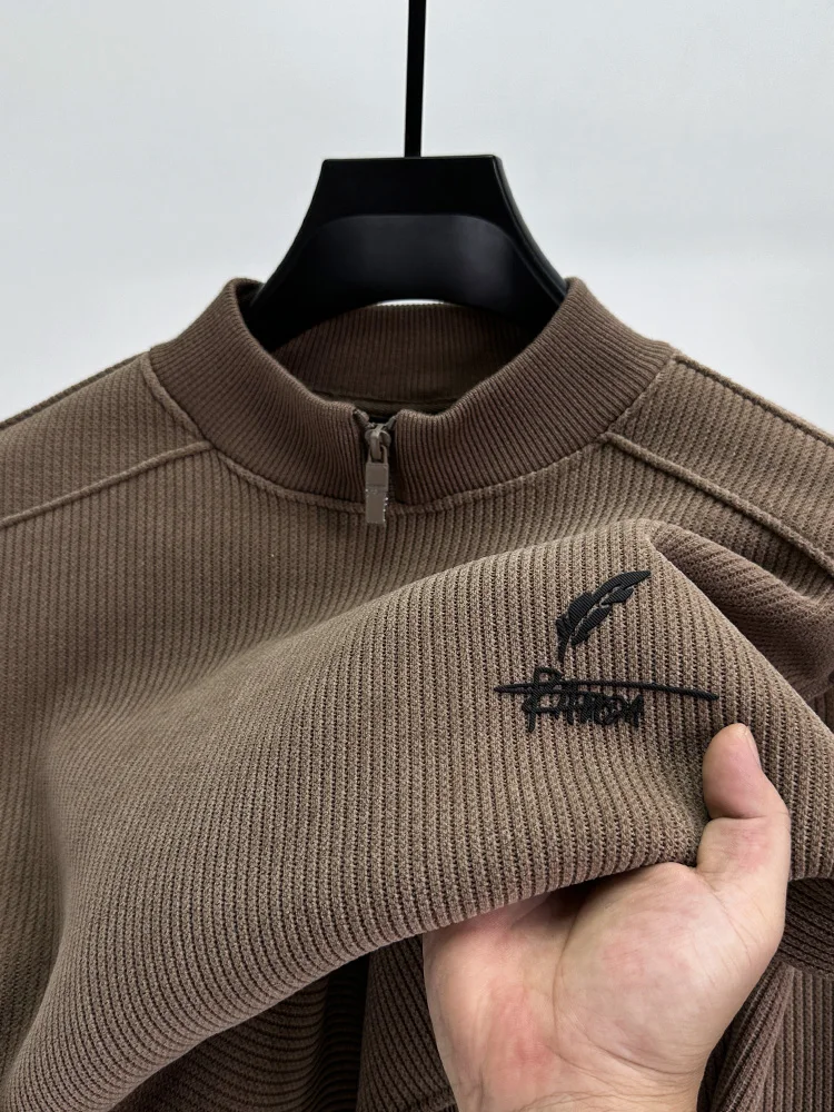 Мужская повседневная толстовка на молнии с флисовой подкладкой, круглым вырезом, теплой внутренней подкладкой из флиса, базовый слой, современный стиль, смесь полиэстера
Мужская повседневная толстовка на молнии с флисовой подкладкой, круглым вырезом, теплой внутренней подкладкой из флиса, базовый слой, современный стиль, смесь полиэстера