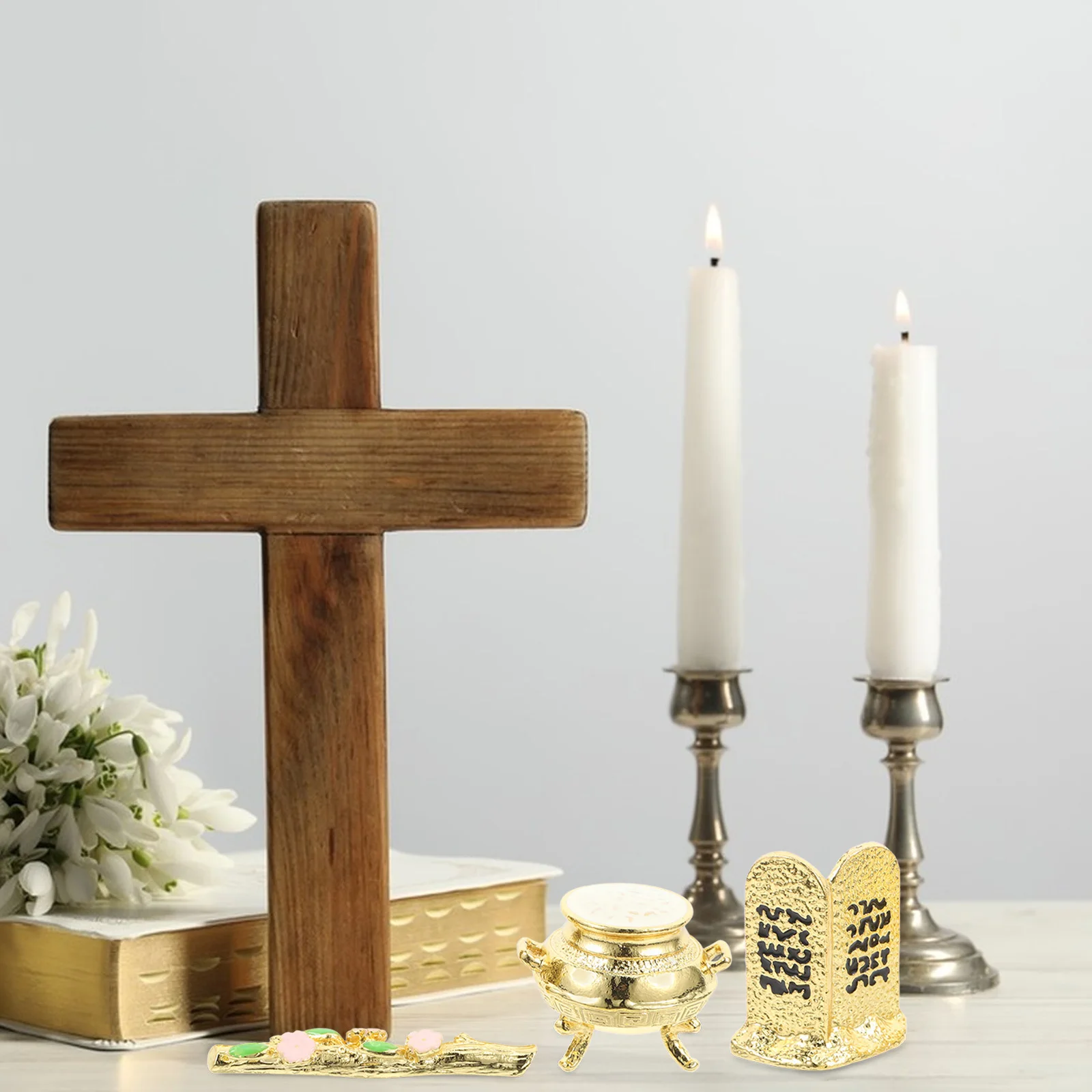 1Set Versatile Zinc Alloy Religious Ornaments Desktop Decor Church Adornment Metal Craft Indoor Elegance Desktop Ornaments
1Set Versatile Zinc Alloy Religious Ornaments Desktop Decor Church Adornment Metal Craft Indoor Elegance Desktop Ornaments