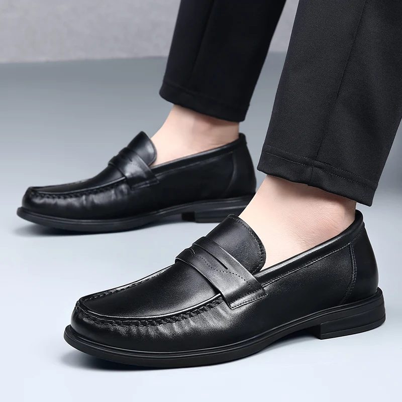 DIMANYU Men's Casual Genuine Leather Shoes 2026 New Spring Season Loafers For Men With Slip-On British Style Men Shoes
DIMANYU Men's Casual Genuine Leather Shoes 2026 New Spring Season Loafers For Men With Slip-On British Style Men Shoes