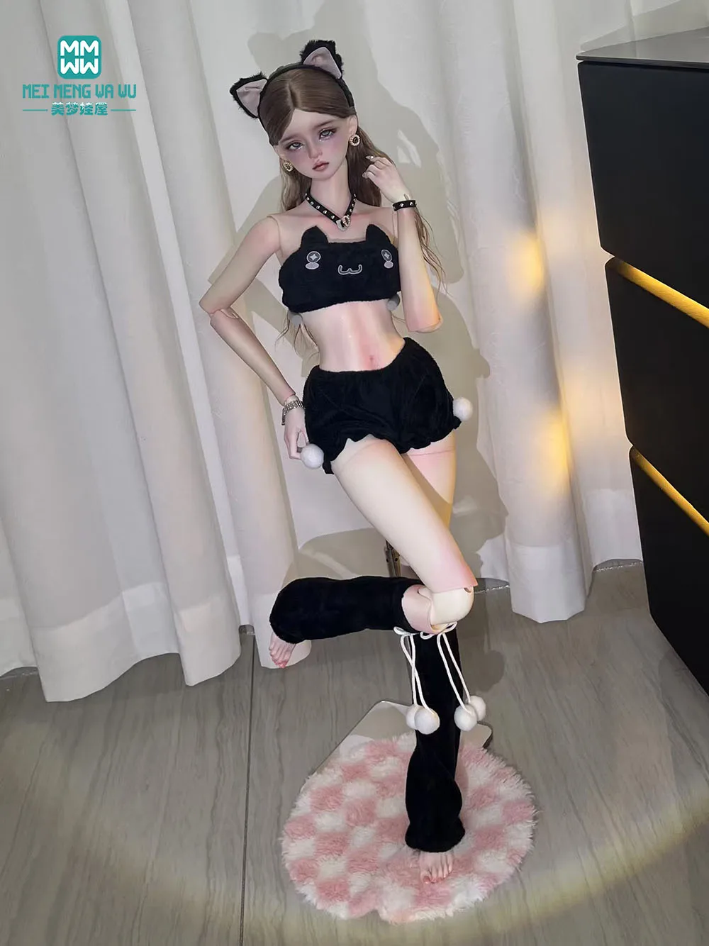 Подходит для кукол BJD размером 58-60 см, 1/3 куклы DD SD, модный плюшевый костюм, повязка на голову, топ-труба, шорты, длинные носки 
Подходит для кукол BJD размером 58-60 см, 1/3 куклы DD SD, модный плюшевый костюм, повязка на голову, топ-труба, шорты, длинные носки