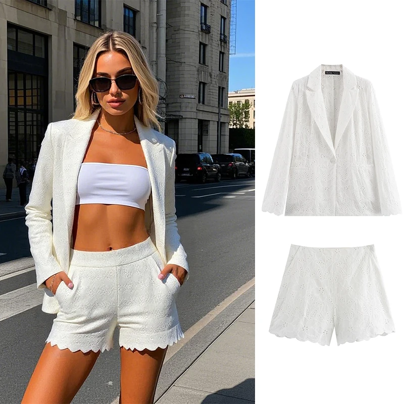 2025 Summer White Cotton Lace Blazer Shorts Suit Set Eyelet Embroidery Button Scalloped Hem Fashion Wear
2025 Summer White Cotton Lace Blazer Shorts Suit Set Eyelet Embroidery Button Scalloped Hem Fashion Wear