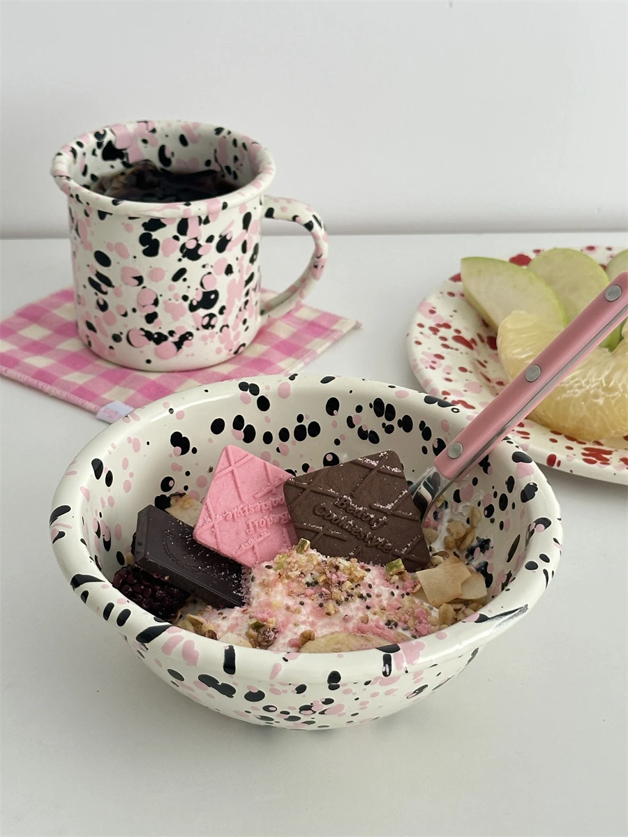 Korean Sle Ins Stberry Bubble Bla Poer Splaed Enamel Oaeal Bowl Internet Famous Mugs Flat Plate Breakfast Set
Korean Sle Ins Stberry Bubble Bla Poer Splaed Enamel Oaeal Bowl Internet Famous Mugs Flat Plate Breakfast Set