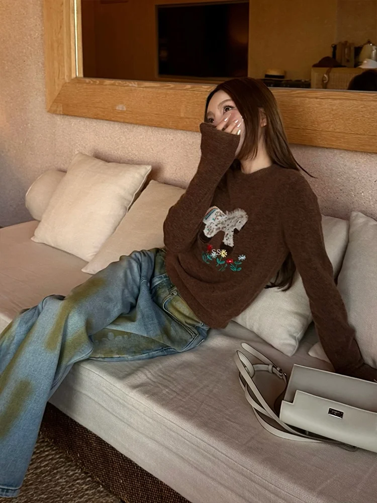 Early Spring New Style Coffee Colored Knitwear Women's Year of the Embroidered Alpaca Wool Blend Loose Slimming Elegant
Early Spring New Style Coffee Colored Knitwear Women's Year of the Embroidered Alpaca Wool Blend Loose Slimming Elegant