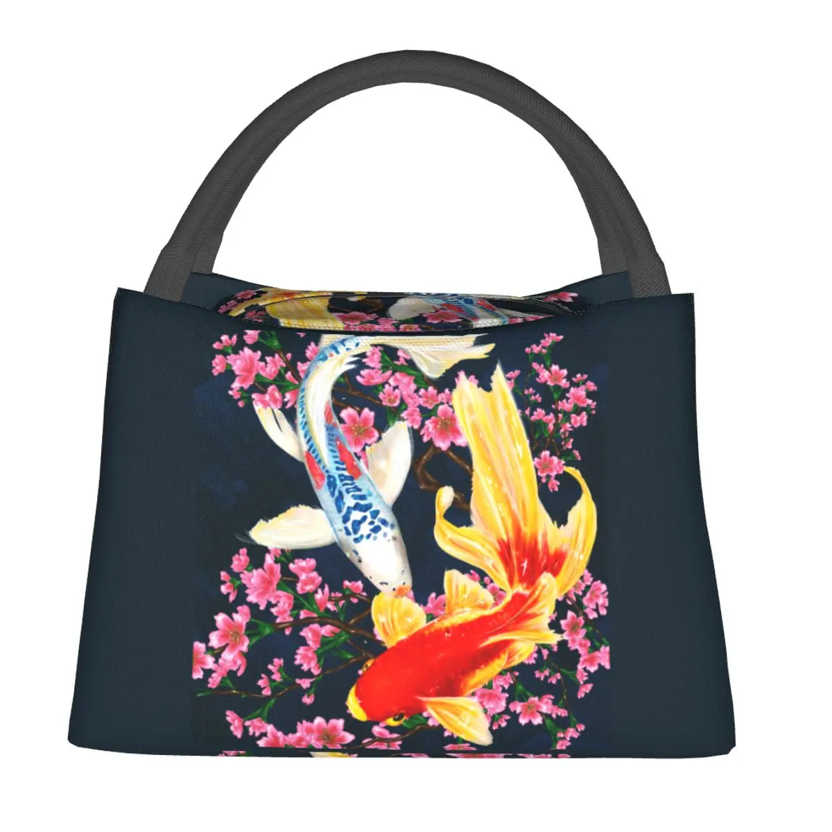 Сумка для ланча Koi Fish llбутыляющая, японская модная школьная портативная Термосумка-тоут, дизайнерский охлаждающий мешок
Сумка для ланча Koi Fish llбутыляющая, японская модная школьная портативная Термосумка-тоут, дизайнерский охлаждающий мешок