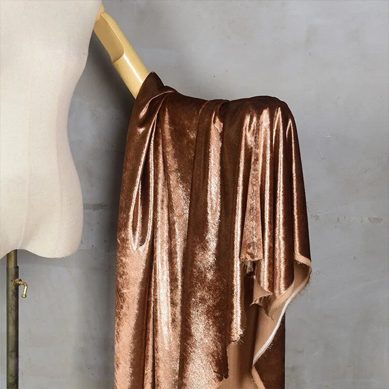 100x140cm Shiny Bright Material Thread Velour Fabric Velvet for DIY Sewing Cheongsam Dress Soft Silky Evening Dress Cloth
100x140cm Shiny Bright Material Thread Velour Fabric Velvet for DIY Sewing Cheongsam Dress Soft Silky Evening Dress Cloth