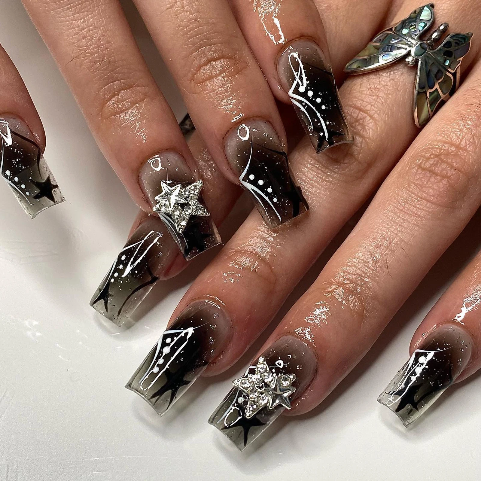 Blush Black Fake Nails for Spicy Girls 24Pcs Medium-length Square Press On Nails 3D Diamond Star Designs Y2K Charm Manicure
Blush Black Fake Nails for Spicy Girls 24Pcs Medium-length Square Press On Nails 3D Diamond Star Designs Y2K Charm Manicure