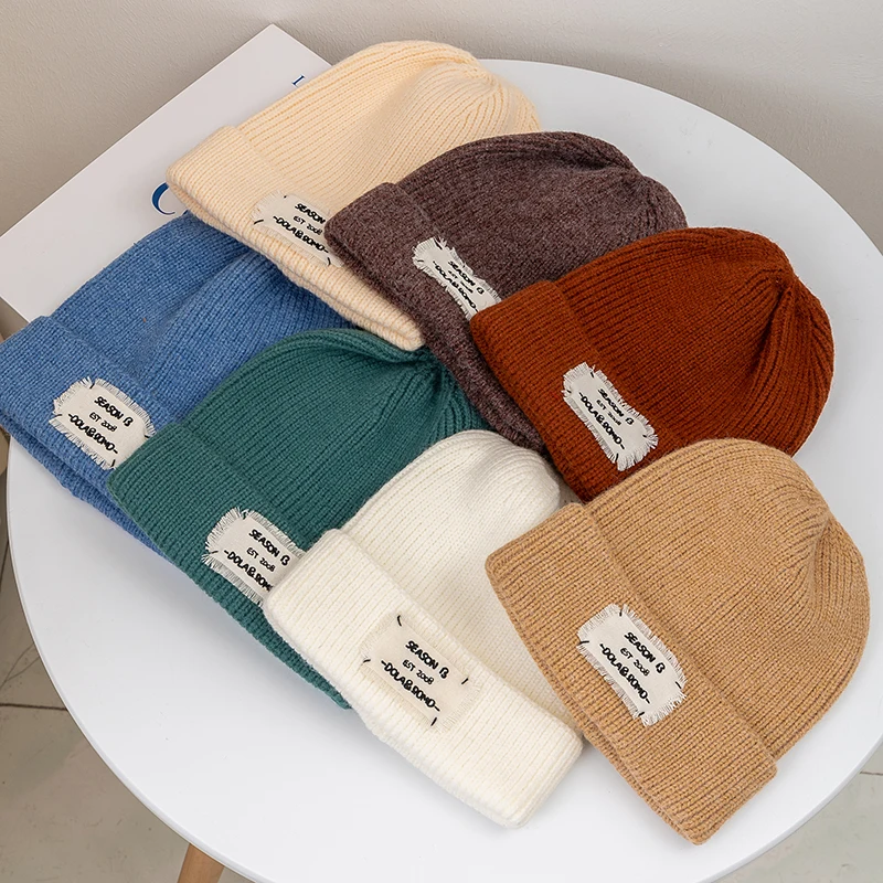 New Women Winter Hats Fashion Kpop Steeetwear Warm Beanie Cap Female Casual Cloth Label Winter Knitted Hats
New Women Winter Hats Fashion Kpop Steeetwear Warm Beanie Cap Female Casual Cloth Label Winter Knitted Hats