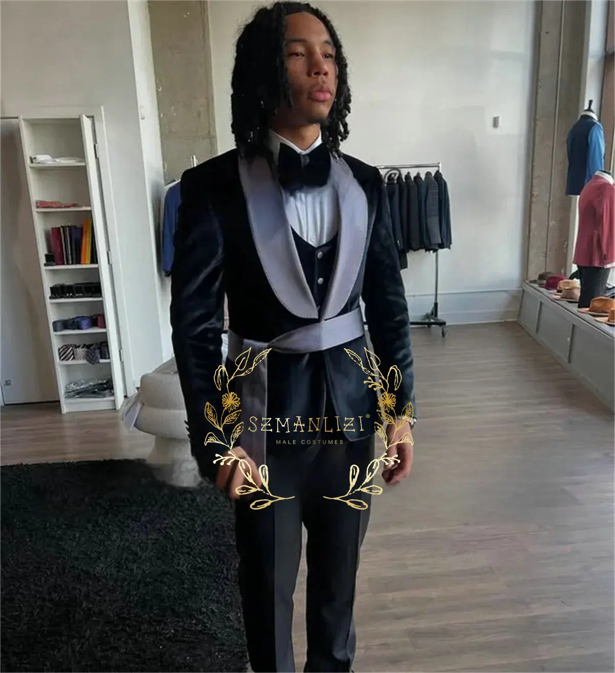 Handsome Black Velvet Suits for Men Shawl Lapel 3 Piece Jacket Vest Pants Male Clothing Slim Fit Groomsmen Slim Fit Blazer Sets
Handsome Black Velvet Suits for Men Shawl Lapel 3 Piece Jacket Vest Pants Male Clothing Slim Fit Groomsmen Slim Fit Blazer Sets