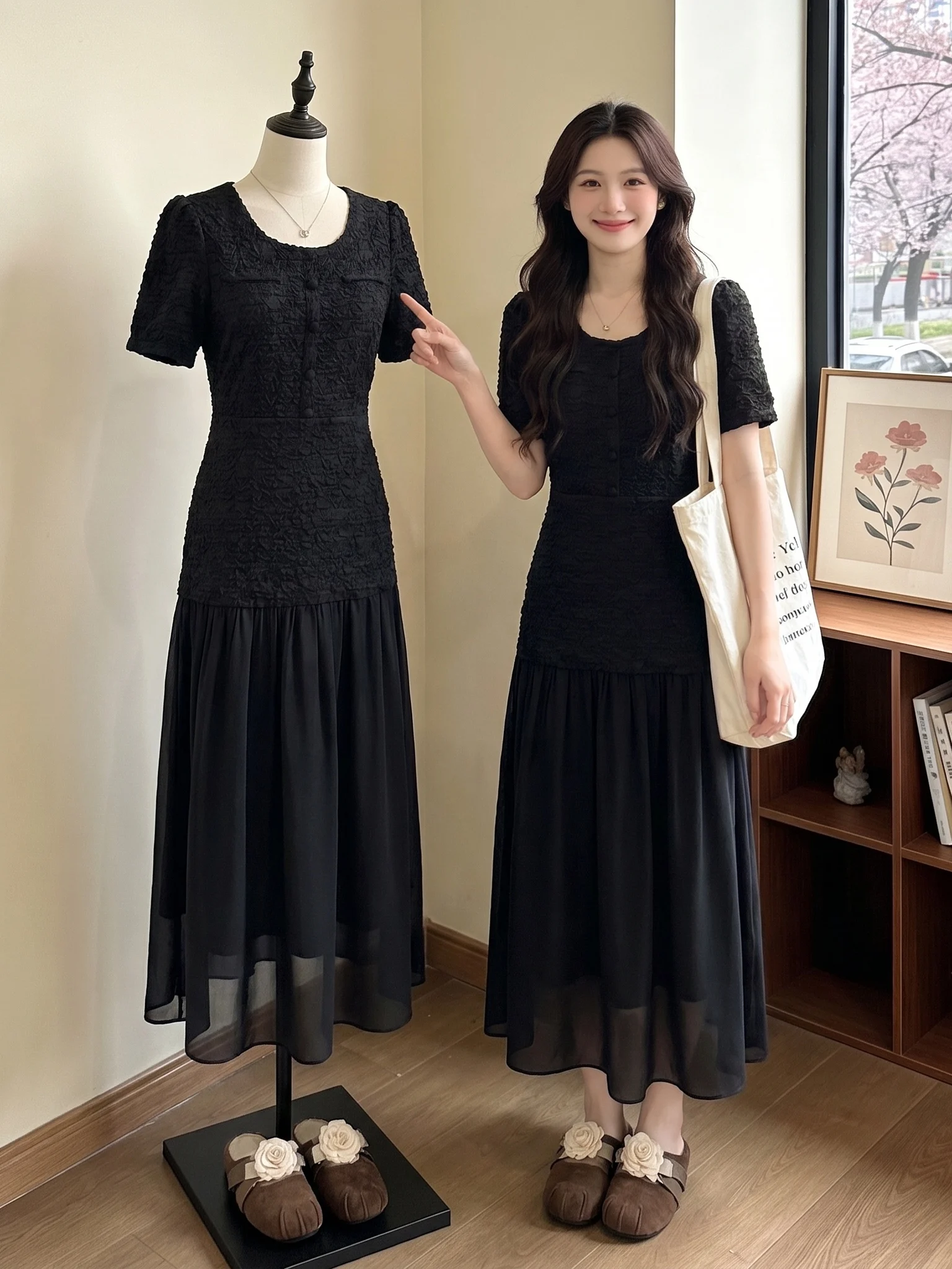Elegant Black Shoulder-Length Dress Summer New plus Size Women's Clothing High Waist A-Line Skirt Polyester Fiber Short Sleeve
Elegant Black Shoulder-Length Dress Summer New plus Size Women's Clothing High Waist A-Line Skirt Polyester Fiber Short Sleeve