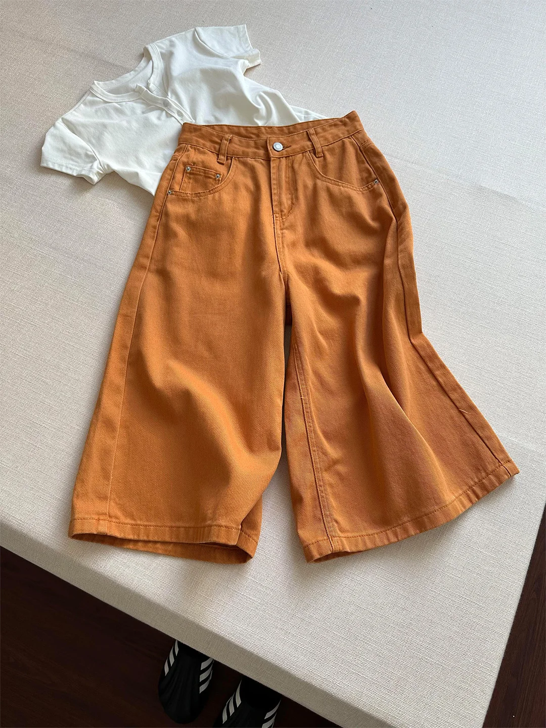 Summer New plus Size Washed Orange Loose Retro Women's 7/8 Length Wide Leg Jeans Slimming High Waist Denim Pants
Summer New plus Size Washed Orange Loose Retro Women's 7/8 Length Wide Leg Jeans Slimming High Waist Denim Pants