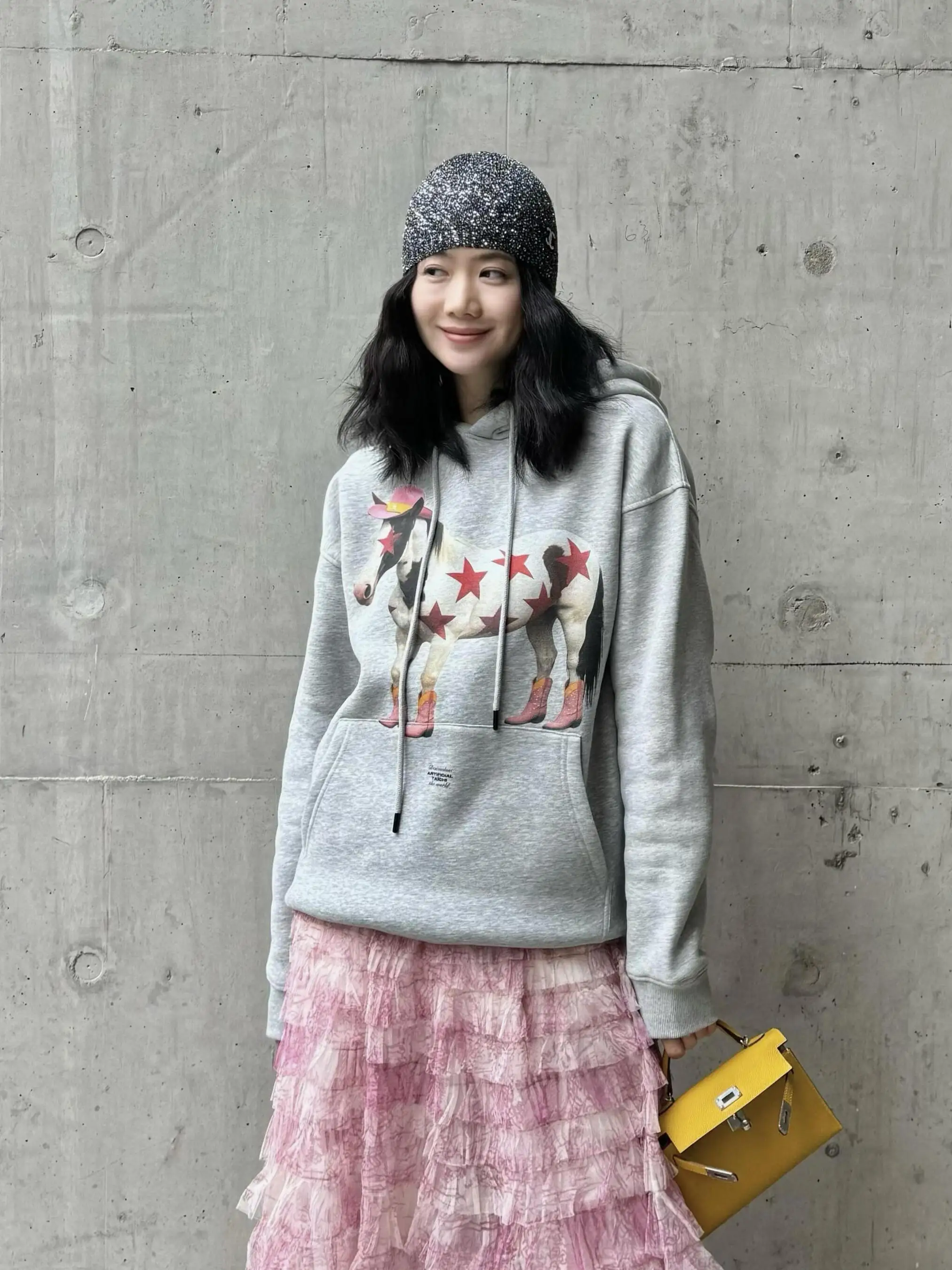 Женская повседневная удобная толстовка East Today Retro Star Year Limited Edition свободного кроя из чистого хлопка с длинными рукавами
Женская повседневная удобная толстовка East Today Retro Star Year Limited Edition свободного кроя из чистого хлопка с длинными рукавами