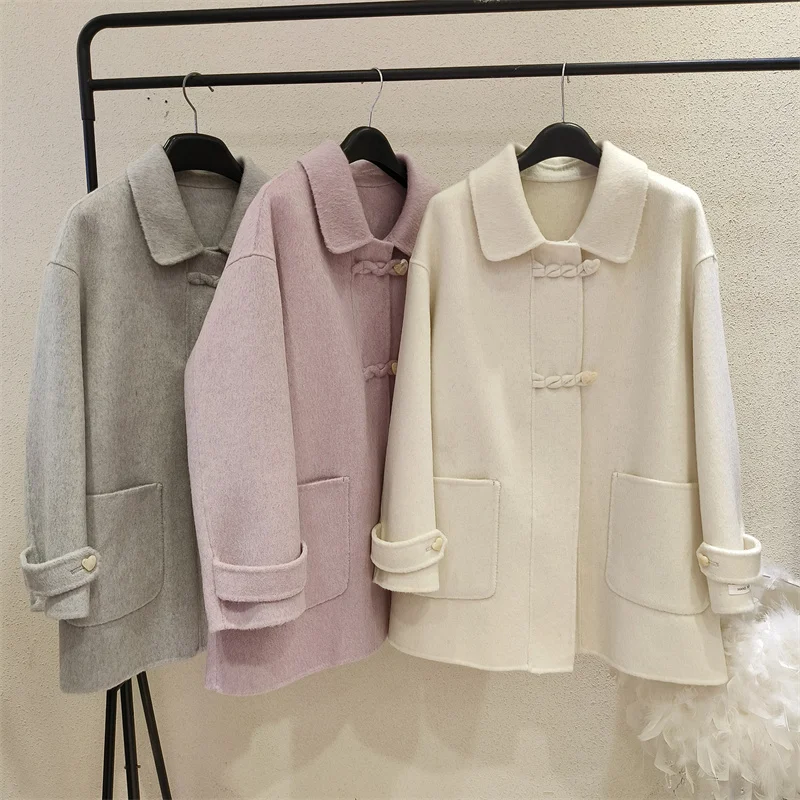 RosEvans Thick Double-sided Wool Coat Women Doll Collar Short A-line Coats Loose Single-breasted White Winter Wool Coat Women
RosEvans Thick Double-sided Wool Coat Women Doll Collar Short A-line Coats Loose Single-breasted White Winter Wool Coat Women