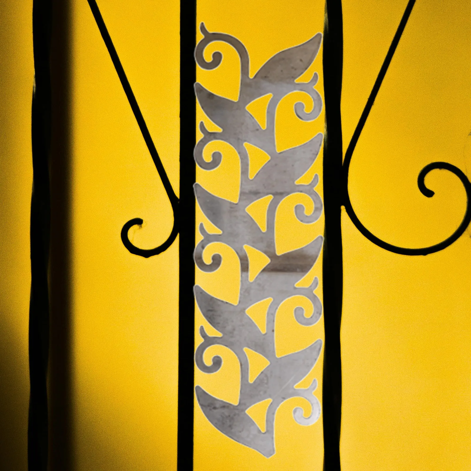 Wrought Iron Fence Ornamental Part Decorative Metal Toppers Finial Gate Accessory Outdoor Garden Yard Lawn Decor Black Link 
Wrought Iron Fence Ornamental Part Decorative Metal Toppers Finial Gate Accessory Outdoor Garden Yard Lawn Decor Black Link