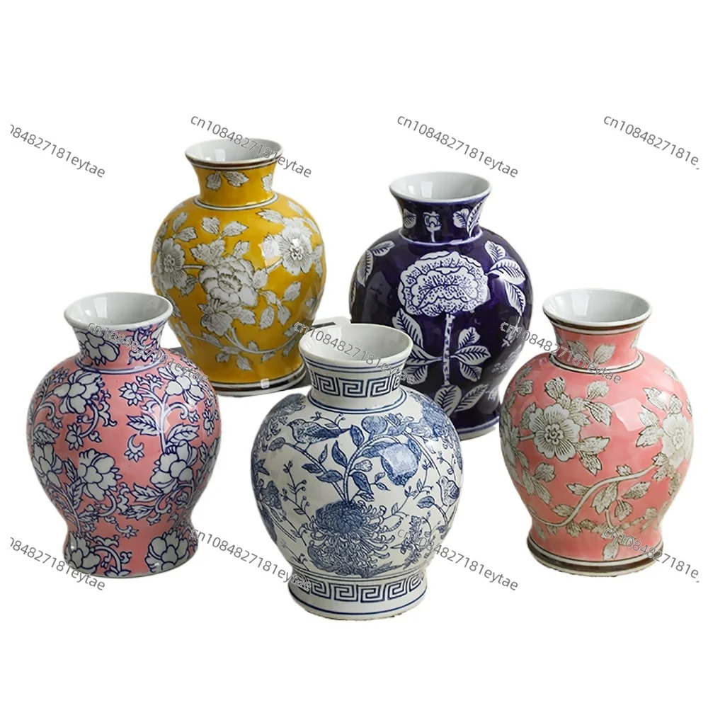 Blue White Porcelain Vase - Chinese Ceramic Flower Bottle for Vintage Home Decor
Blue White Porcelain Vase - Chinese Ceramic Flower Bottle for Vintage Home Decor