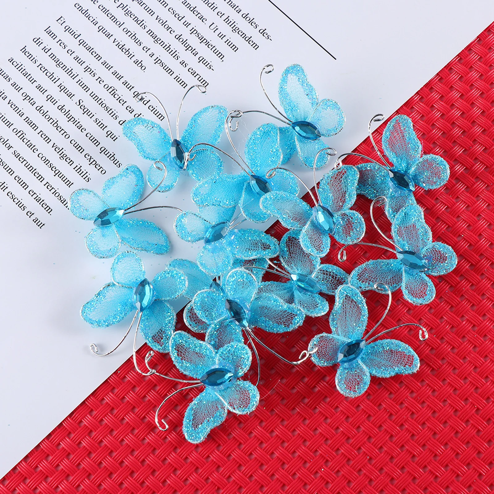 50pcs Mesh Butterfly Decoration Blue Glittering 3x3cm Wedding Favor Decorative Wire Mesh Scrapbooking Invitations
50pcs Mesh Butterfly Decoration Blue Glittering 3x3cm Wedding Favor Decorative Wire Mesh Scrapbooking Invitations