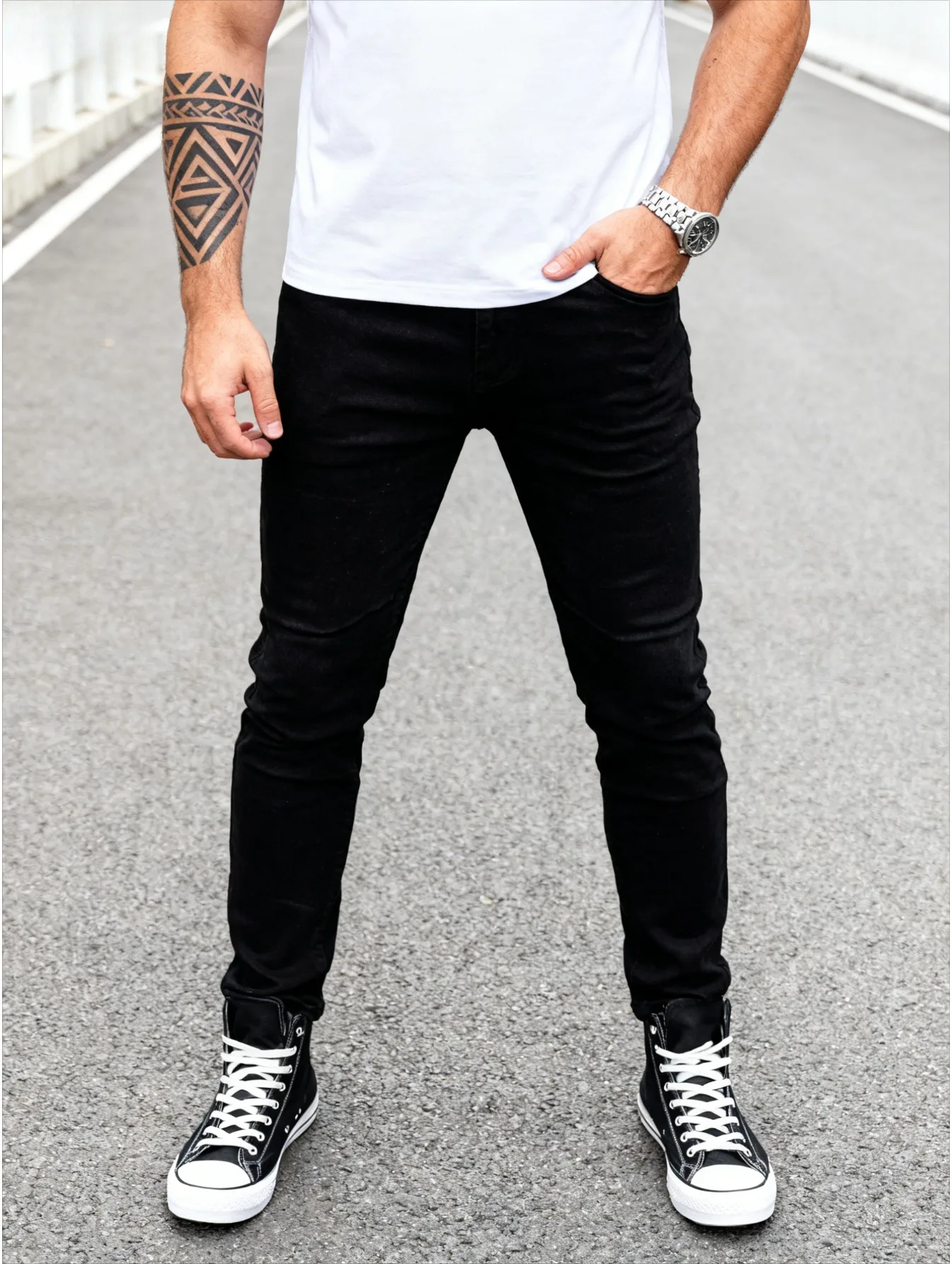 Джинсы Slim Fit Мужские джинсы Модные удобные Идеальный подарок для мужчин Стильный и модный
Джинсы Slim Fit Мужские джинсы Модные удобные Идеальный подарок для мужчин Стильный и модный