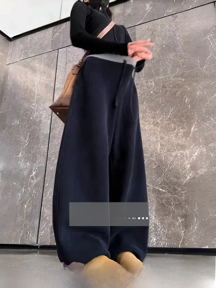 Ey Спортивные брюки Женские брюки-бананы с косой Драпированные широкие брюки с высокой талией Прямые брюки-трубы Commute Sle Корейская версия
Ey Спортивные брюки Женские брюки-бананы с косой Драпированные широкие брюки с высокой талией Прямые брюки-трубы Commute Sle Корейская версия